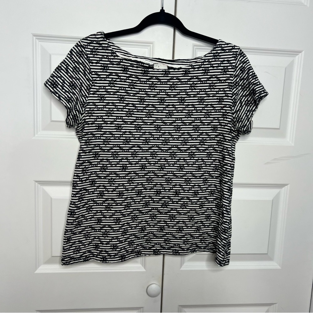 Anthropologie Textured Stripe Tee | Size M | Black & White | Embroidered Detail